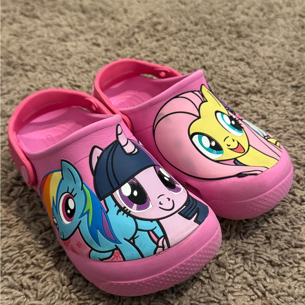 CROCS Kids Pink Cartoon Slippers